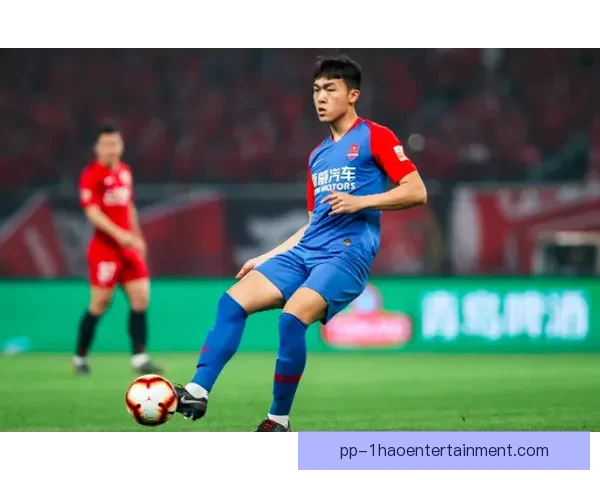 曼联中场麦克托米奈与多家意甲球队传出转会绯闻引发关注